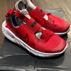 Nike Kids Red Slip-On Sneakers size 1